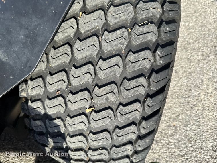 image for item EM2377 John Deere 1600 WAM TD lawn mower