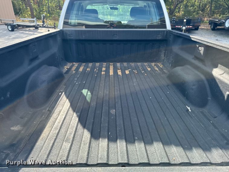 image for item EM2378 2011 Chevrolet Silverado 1500 Ext. Cab pickup truck