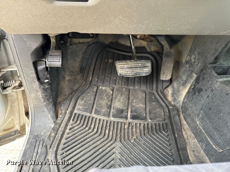 image for item EM2378 2011 Chevrolet Silverado 1500 Ext. Cab pickup truck