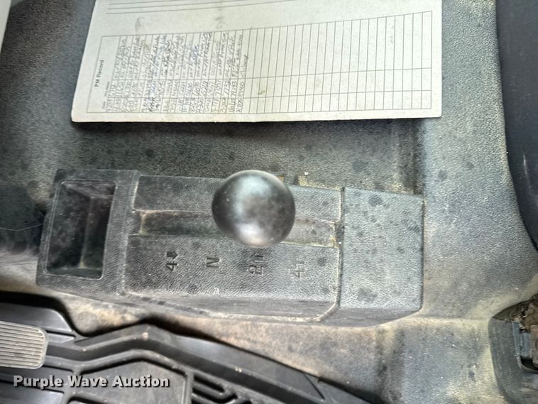 image for item EM2378 2011 Chevrolet Silverado 1500 Ext. Cab pickup truck