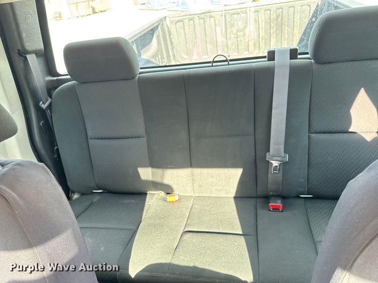 image for item EM2378 2011 Chevrolet Silverado 1500 Ext. Cab pickup truck