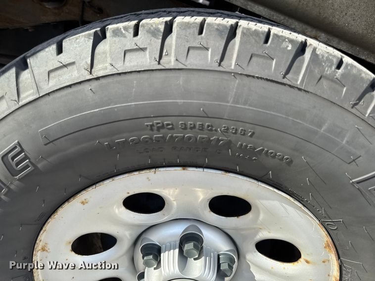 image for item EM2378 2011 Chevrolet Silverado 1500 Ext. Cab pickup truck