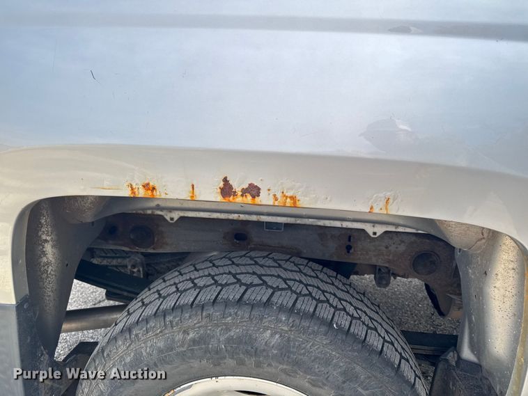 image for item EM2379 2015 Chevrolet Silverado 1500 Double Cab pickup truck