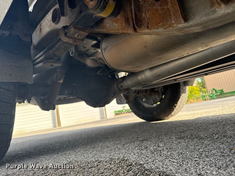 image for item EM2379 2015 Chevrolet Silverado 1500 Double Cab pickup truck