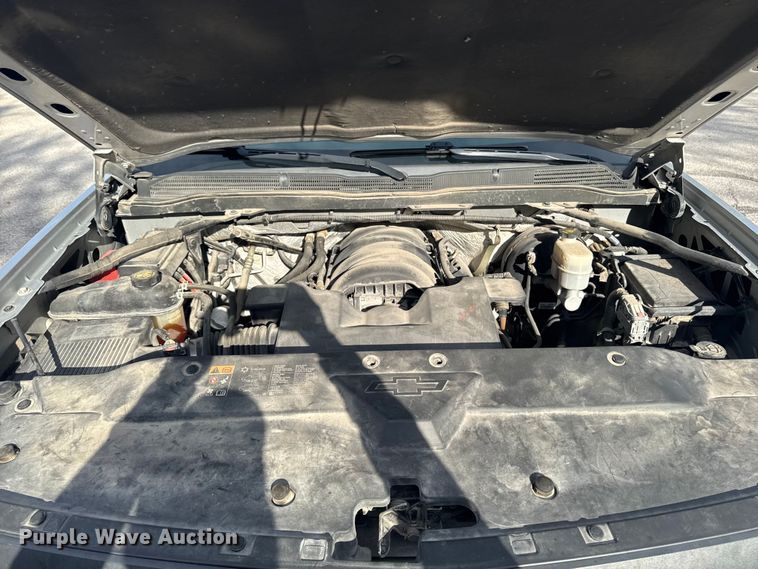 image for item EM2379 2015 Chevrolet Silverado 1500 Double Cab pickup truck