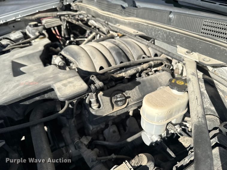 image for item EM2379 2015 Chevrolet Silverado 1500 Double Cab pickup truck