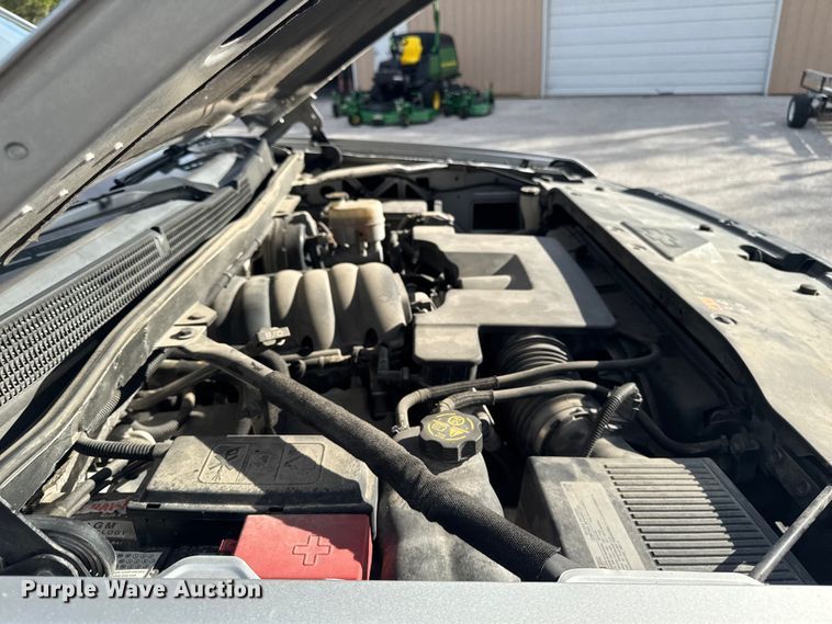 image for item EM2379 2015 Chevrolet Silverado 1500 Double Cab pickup truck