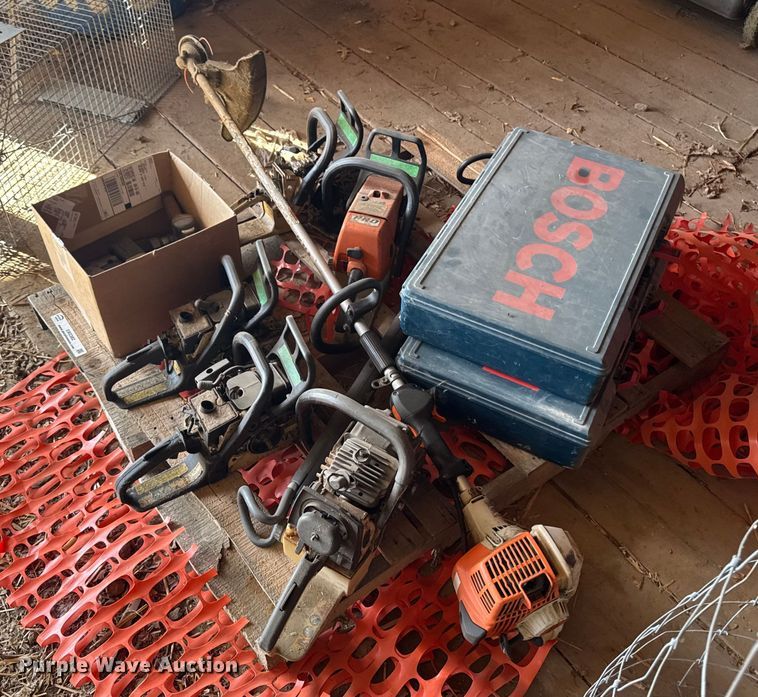 image for item EM2382 Tools