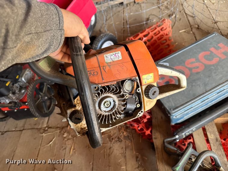 image for item EM2382 Tools