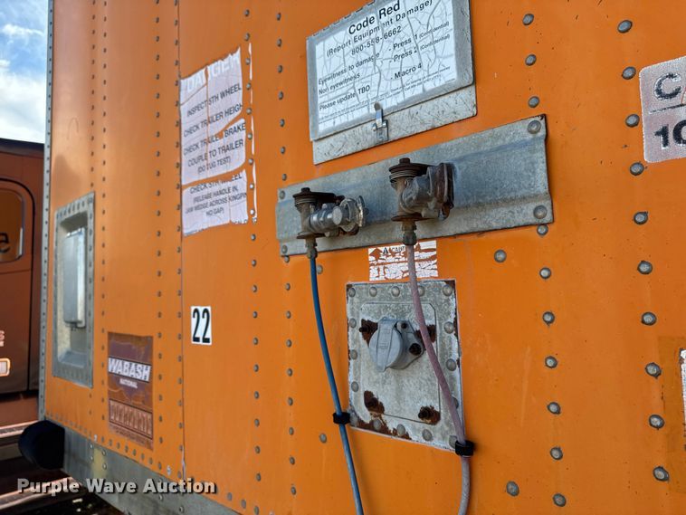 image for item EM2384 2003 Wabash dry van trailer