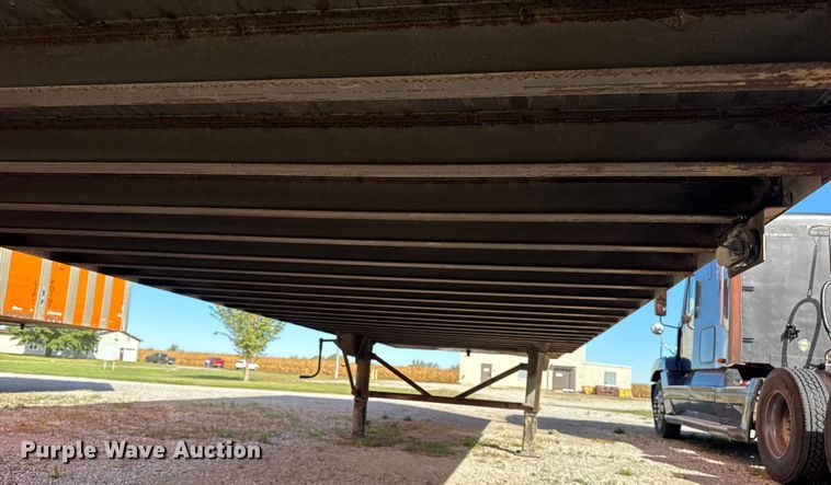 image for item EM2384 2003 Wabash dry van trailer