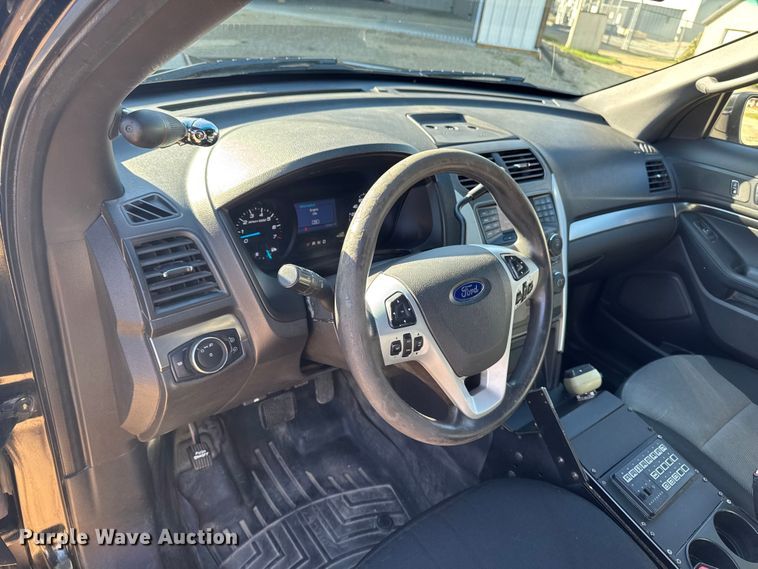 image for item EM2390 2013 Ford Explorer Police Interceptor SUV