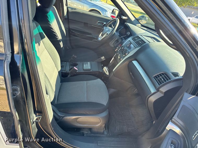 image for item EM2390 2013 Ford Explorer Police Interceptor SUV