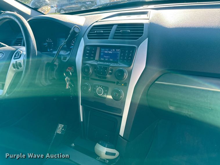 image for item EM2390 2013 Ford Explorer Police Interceptor SUV