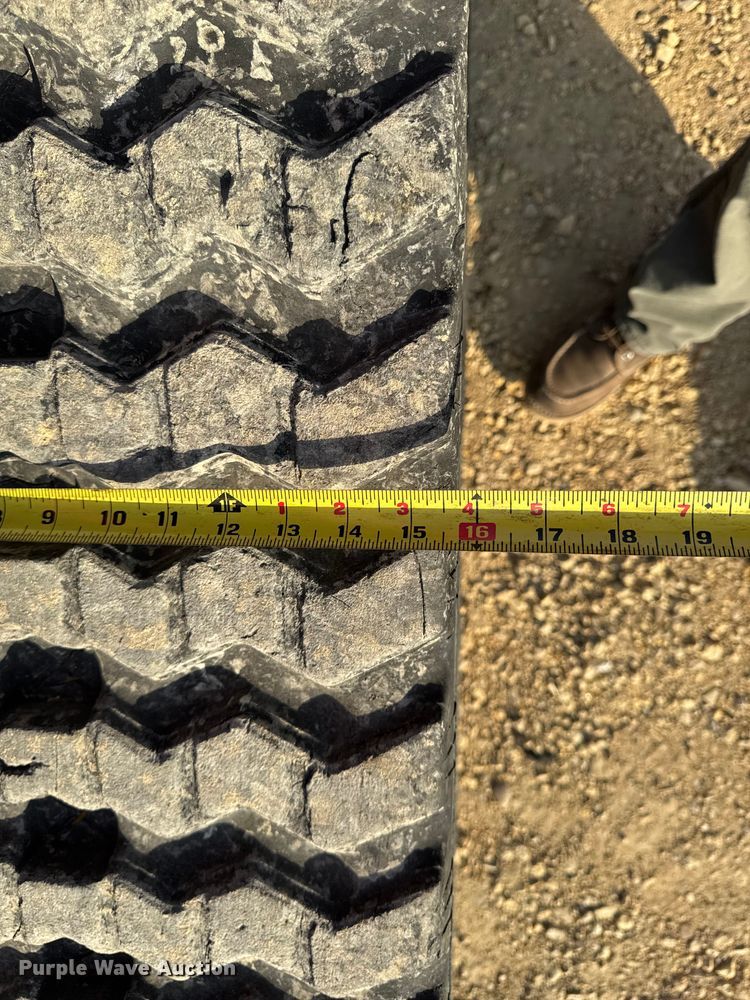 image for item EM2443 2012 Kubota SVL75 tracked skid steer loader