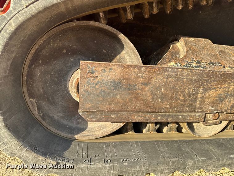 image for item EM2443 2012 Kubota SVL75 tracked skid steer loader