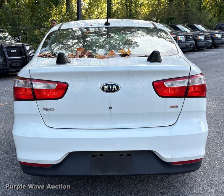 image for item EM6054 2016 Kia Rio 