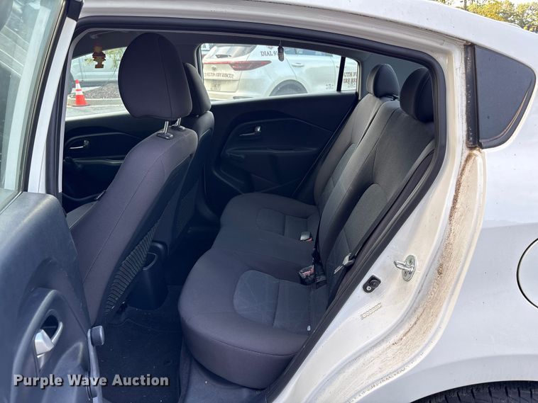 image for item EM6054 2016 Kia Rio 