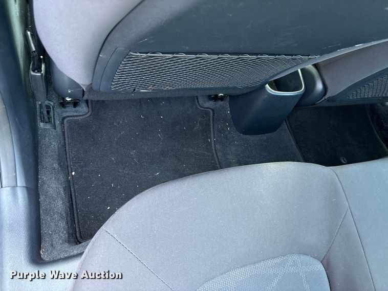 image for item EM6054 2016 Kia Rio 