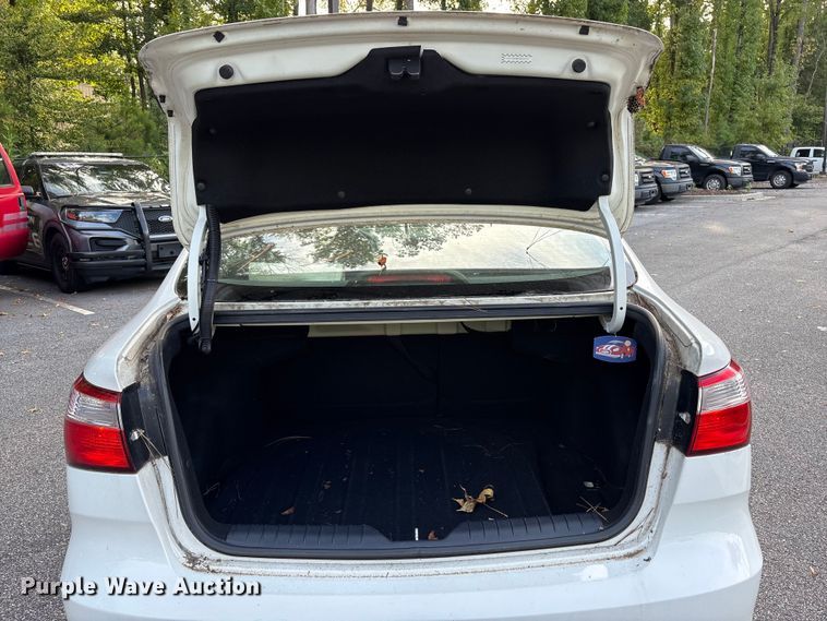 image for item EM6054 2016 Kia Rio 