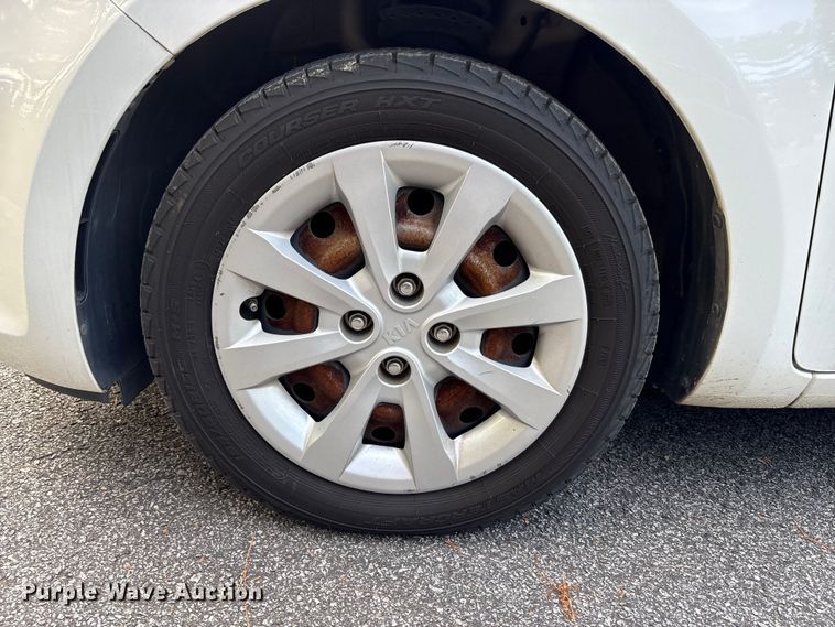 image for item EM6054 2016 Kia Rio 