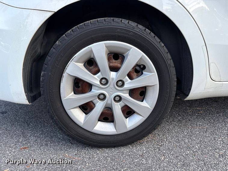 image for item EM6054 2016 Kia Rio 