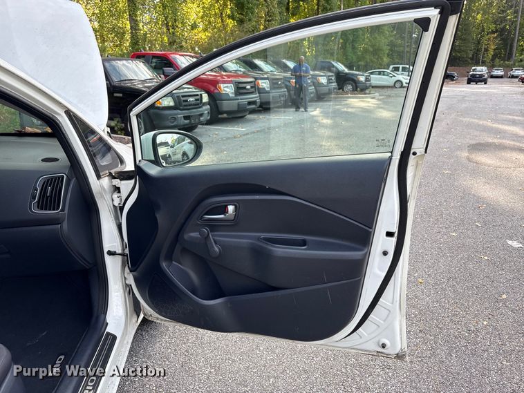 image for item EM6055 2016 Kia Rio 