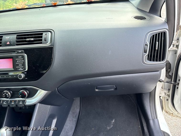 image for item EM6055 2016 Kia Rio 