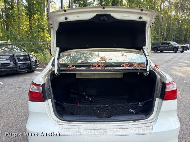 image for item EM6055 2016 Kia Rio 