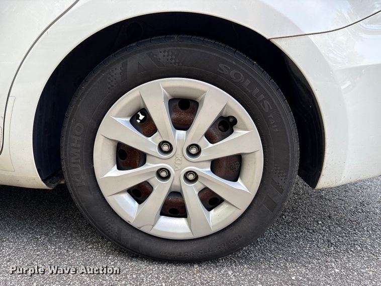 image for item EM6055 2016 Kia Rio 