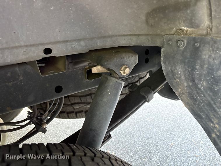 image for item EM6056 2020 Ford F150 pickup truck