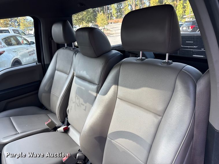 image for item EM6056 2020 Ford F150 pickup truck