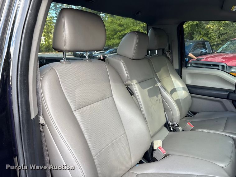 image for item EM6056 2020 Ford F150 pickup truck