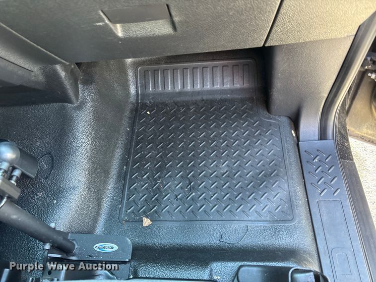 image for item EM6058 2014 Ford F150 pickup truck