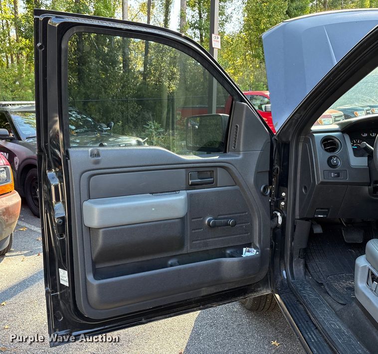 image for item EM6059 2014 Ford F150 pickup truck