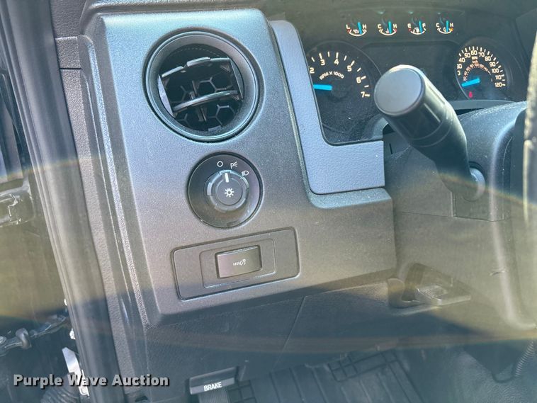 image for item EM6059 2014 Ford F150 pickup truck