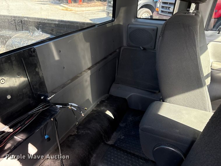 image for item EM6060 2010 Ford Ranger SuperCab pickup truck