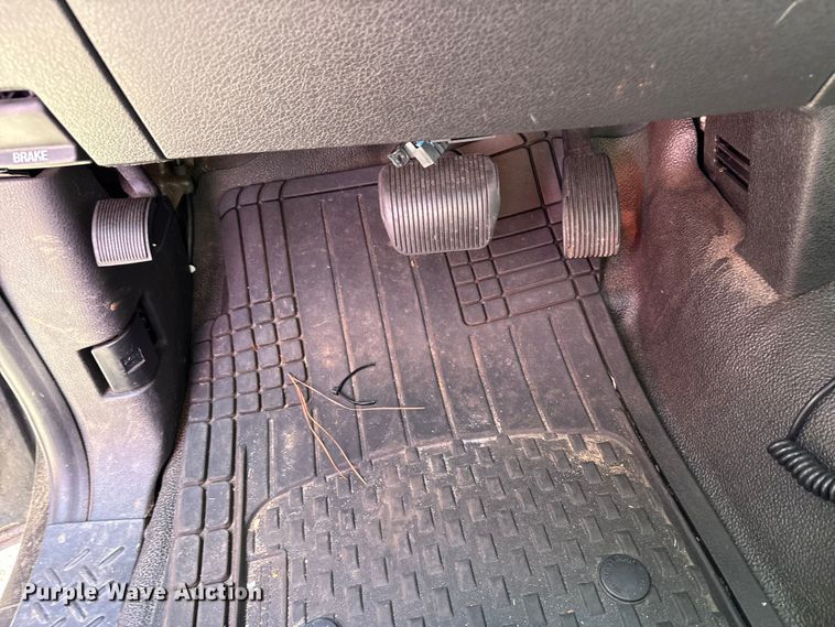 image for item EM6061 2014 Ford F150 pickup truck