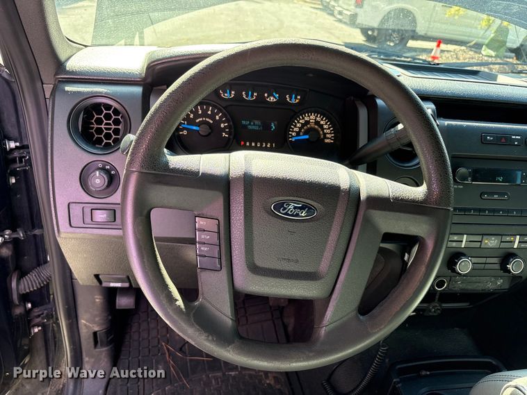 image for item EM6061 2014 Ford F150 pickup truck