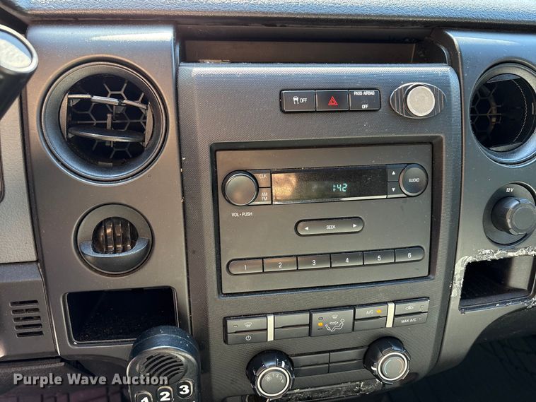 image for item EM6061 2014 Ford F150 pickup truck