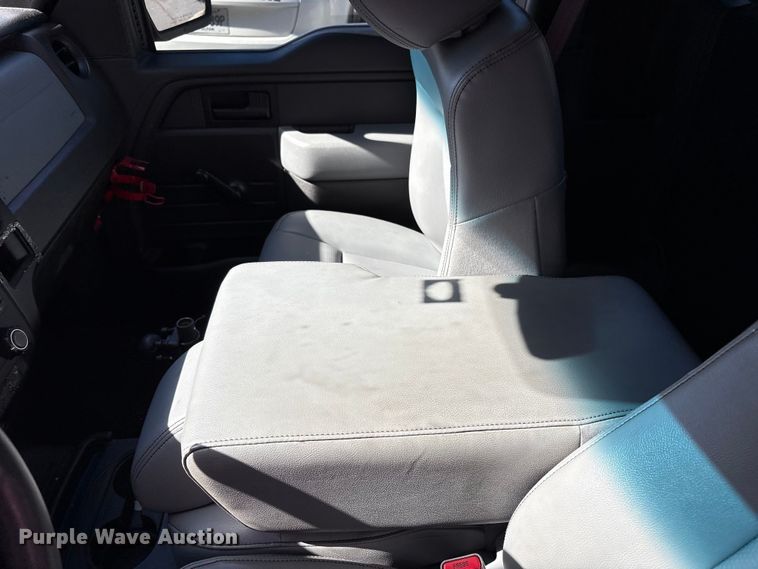 image for item EM6061 2014 Ford F150 pickup truck