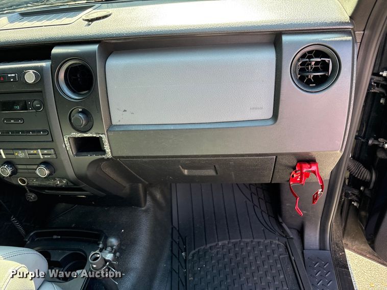 image for item EM6061 2014 Ford F150 pickup truck