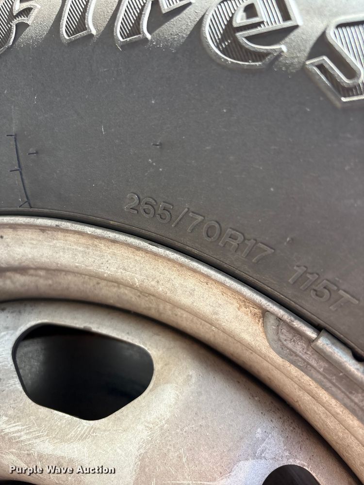 image for item EM6061 2014 Ford F150 pickup truck