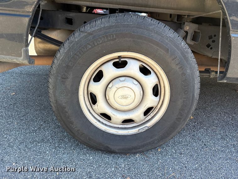 image for item EM6061 2014 Ford F150 pickup truck