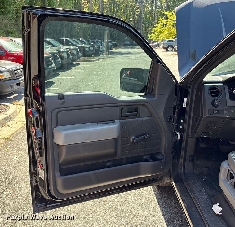 image for item EM6062 2014 Ford F150 pickup truck