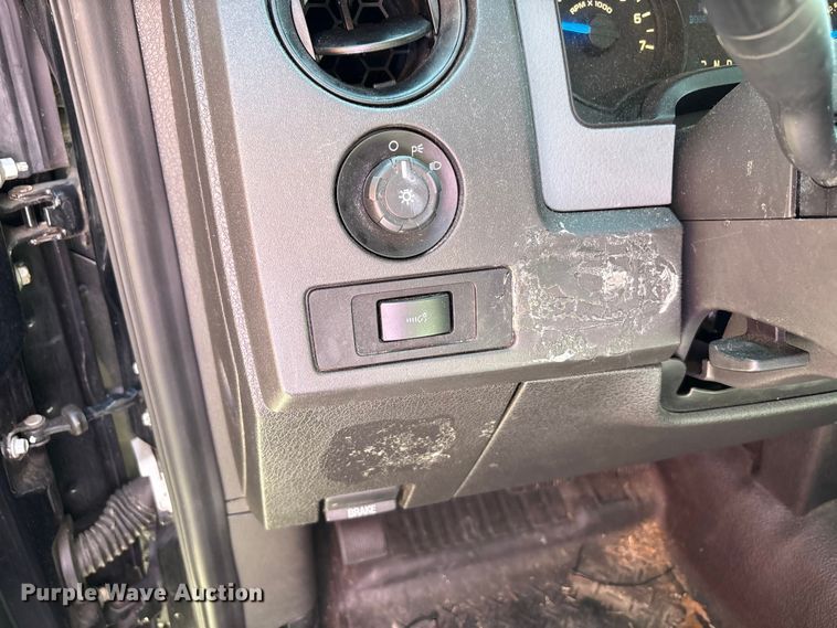 image for item EM6062 2014 Ford F150 pickup truck