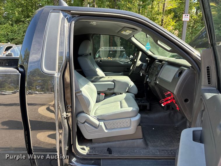 image for item EM6062 2014 Ford F150 pickup truck