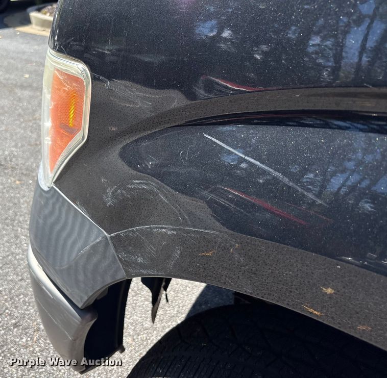 image for item EM6063 2014 Ford F150 pickup truck