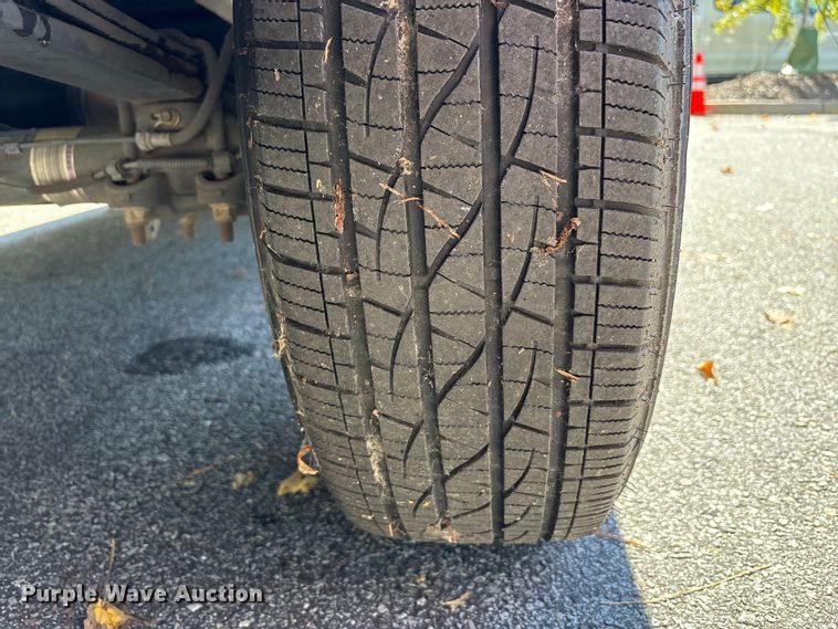 image for item EM6063 2014 Ford F150 pickup truck