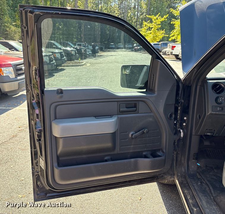 image for item EM6064 2014 Ford F150 pickup truck